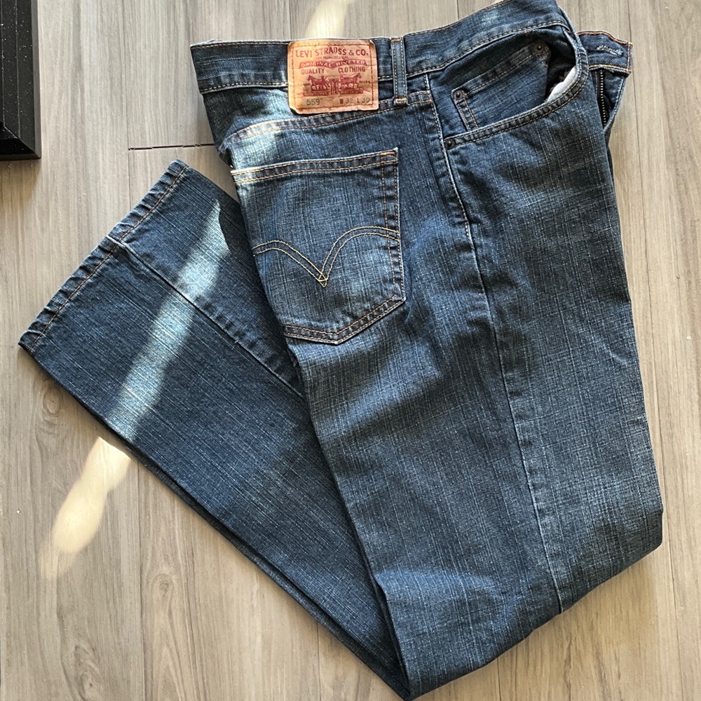 Levi's Men's 559 Dark Blue Relaxed Straight Jeans 32/30